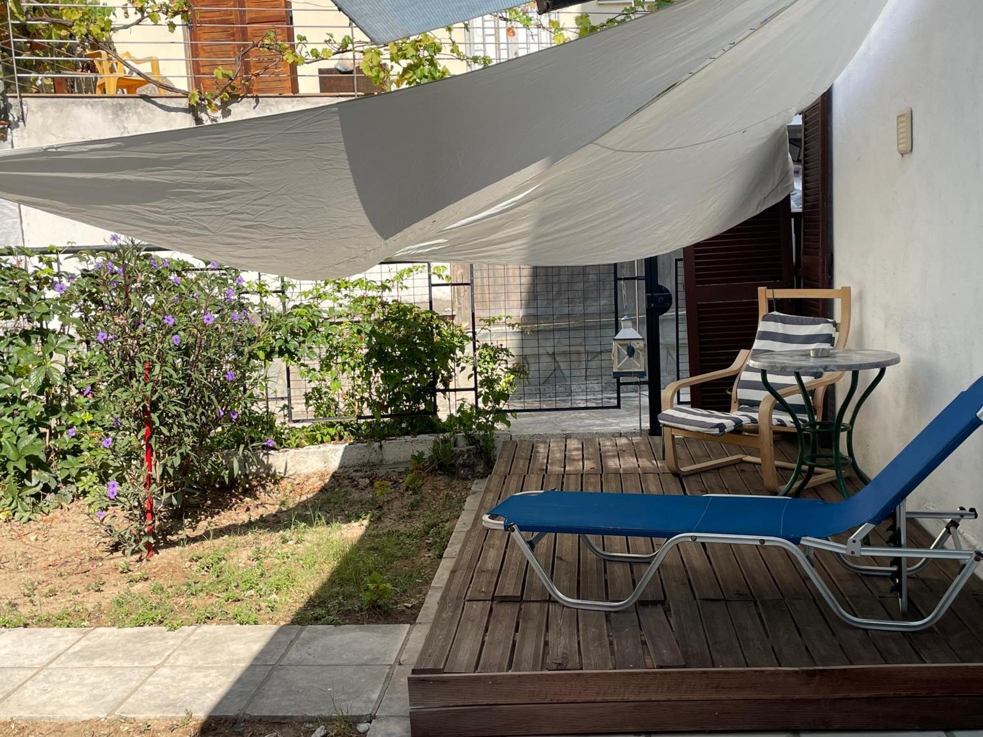 Comfy Myrvalis Apartment Агия Триас Екстериор снимка
